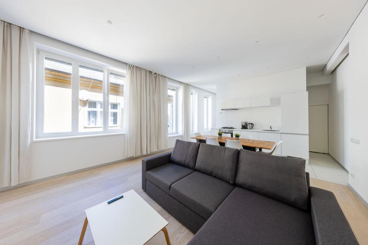 Boheme Apartments Charle'S Square Praag Buitenkant foto